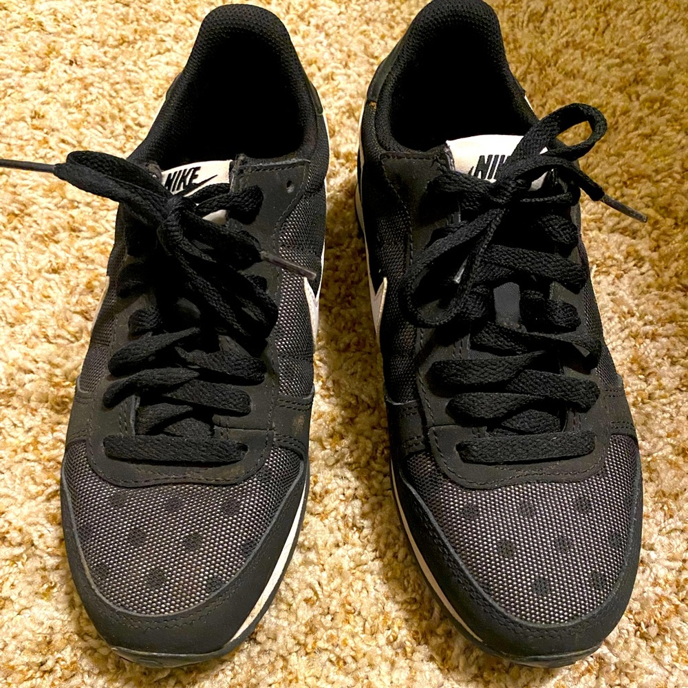 Womens Nike Sneakers